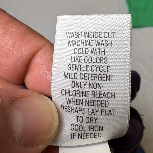 Simply Vera Vera Wang Purple Lace Yoke Flutter Sleeve Womens Top Size PM Petite - Picture 10 of 11